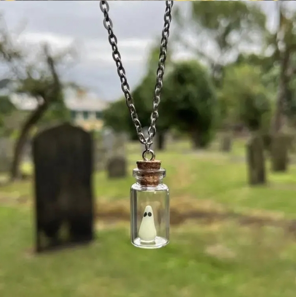 🎃 Ghost in a Bottle Glow in the Dark Necklace & Earrings Set Spooky Halloween - Picture 8 of 8